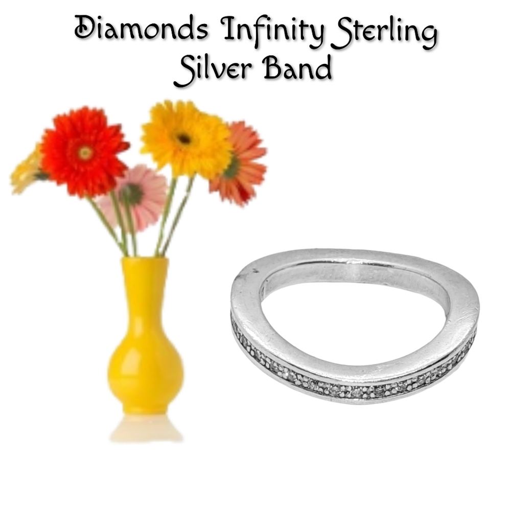 Diamonds Infinity Sterling Silver Band. Size 7